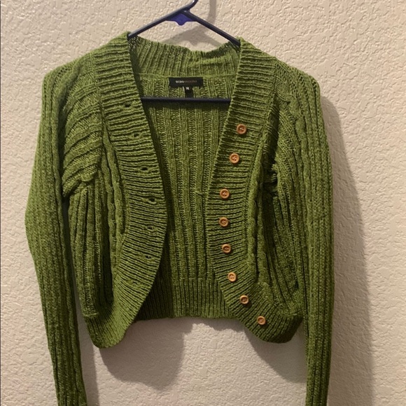 BCBGMaxAzria Green Cropped Cardigan Sweater - Picture 2 of 9